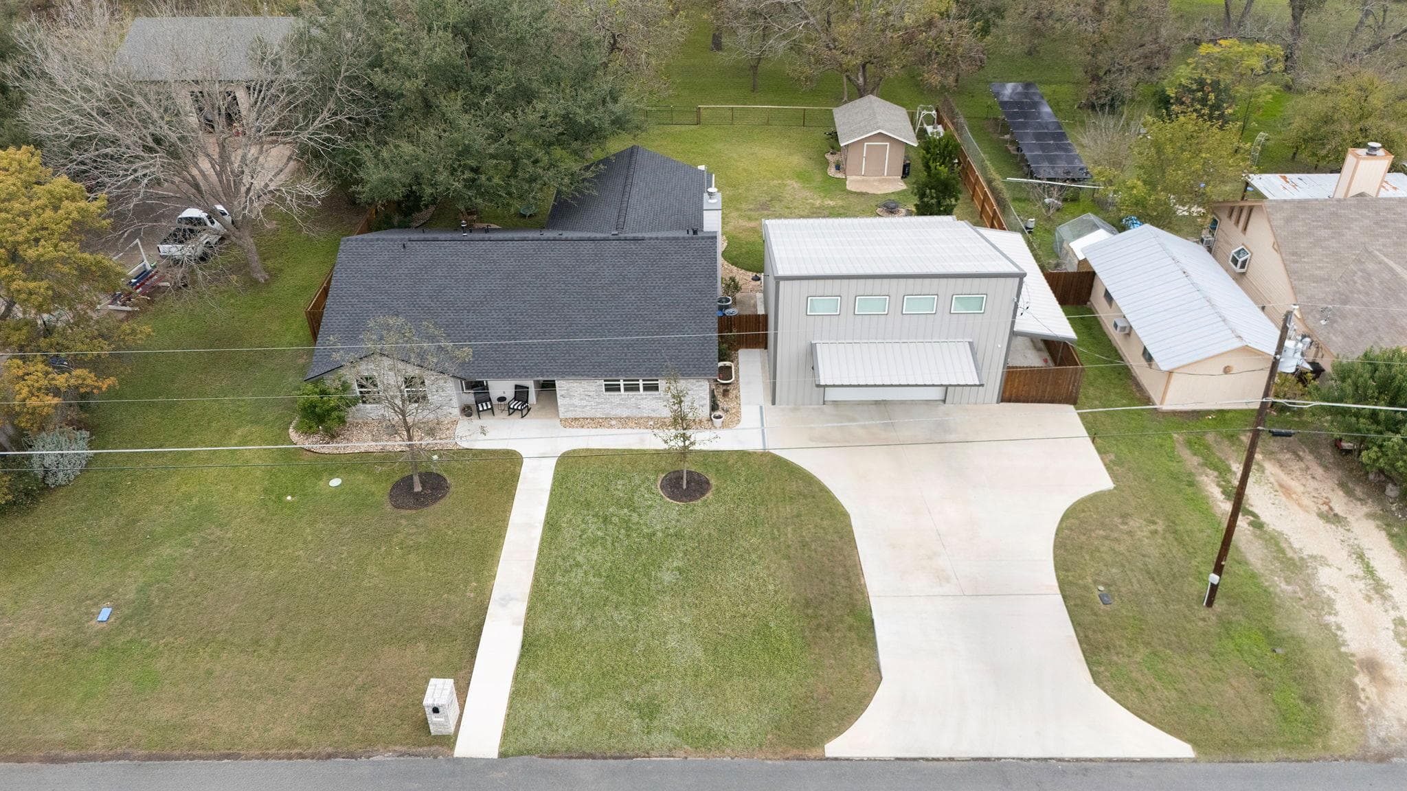 4400  County Road 123 None