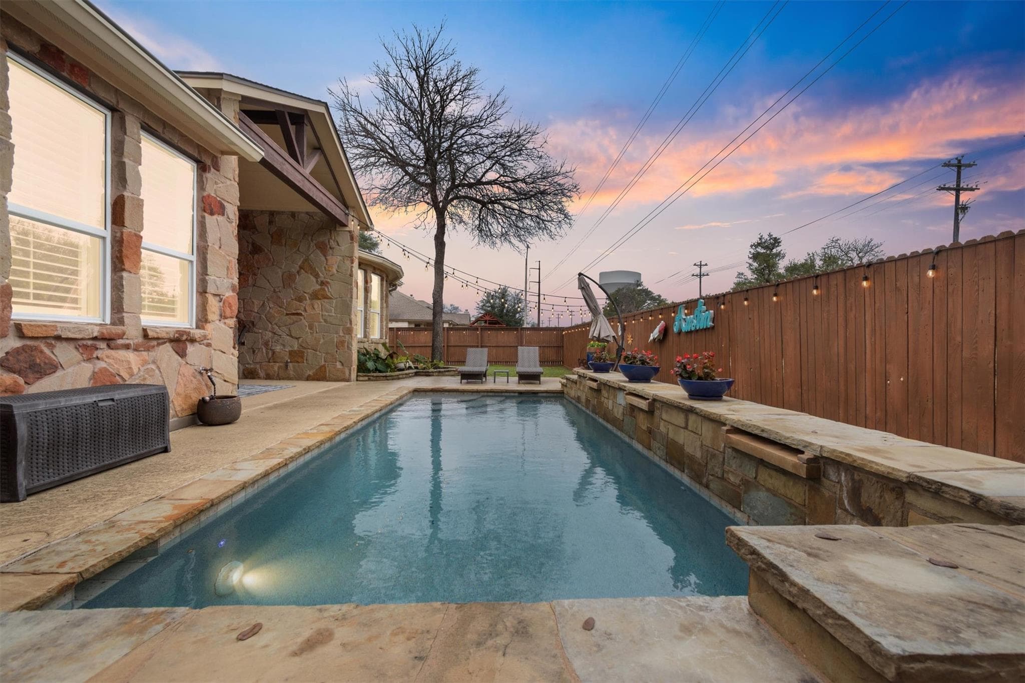 14504  Laurinburg Dr