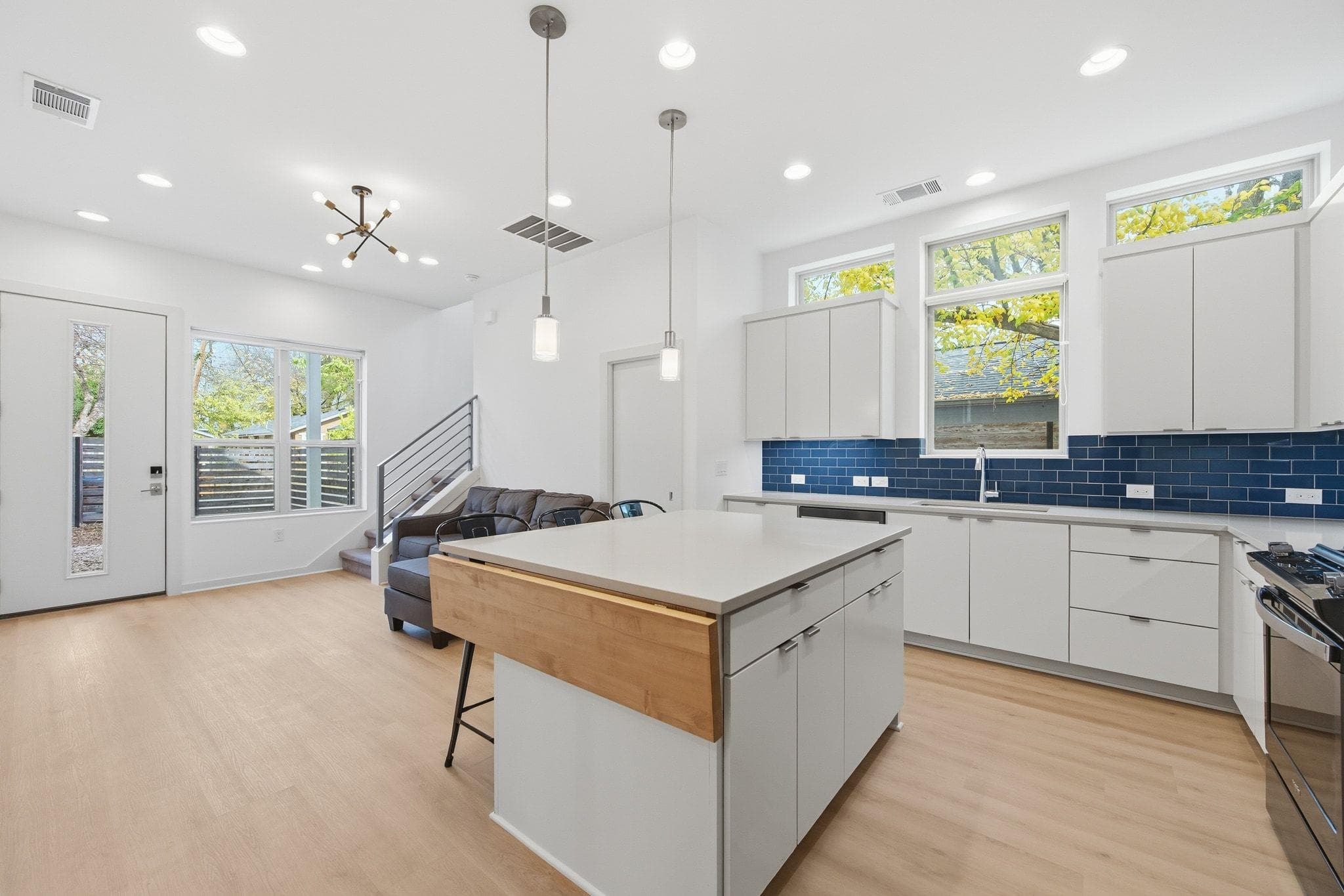 2811  Garwood St  #A