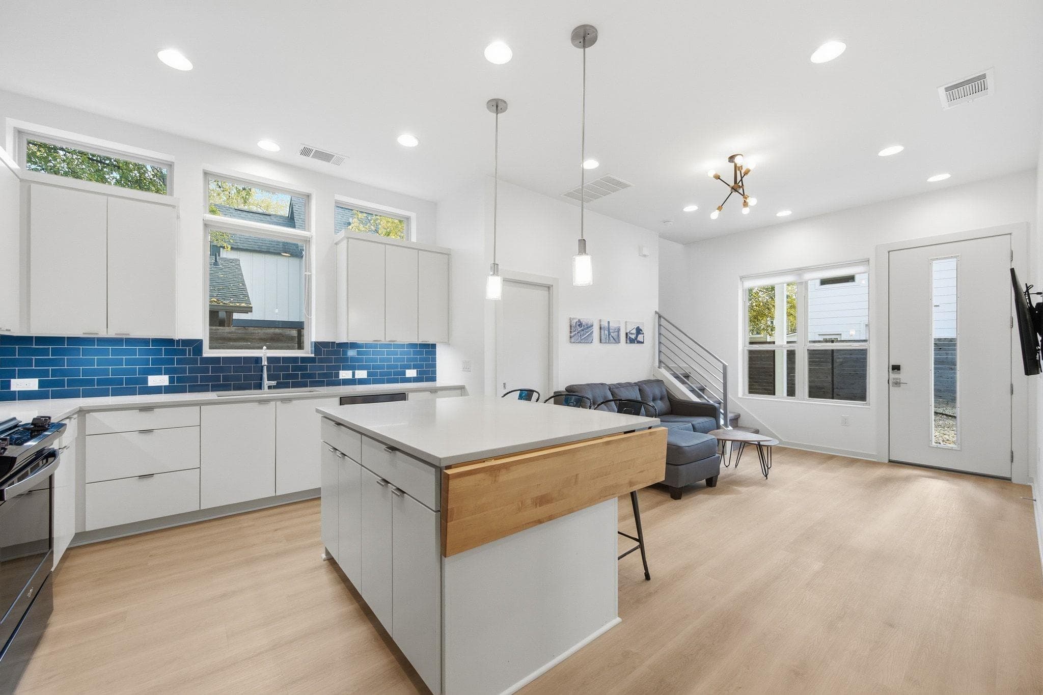 2811  Garwood Unit B St  #B