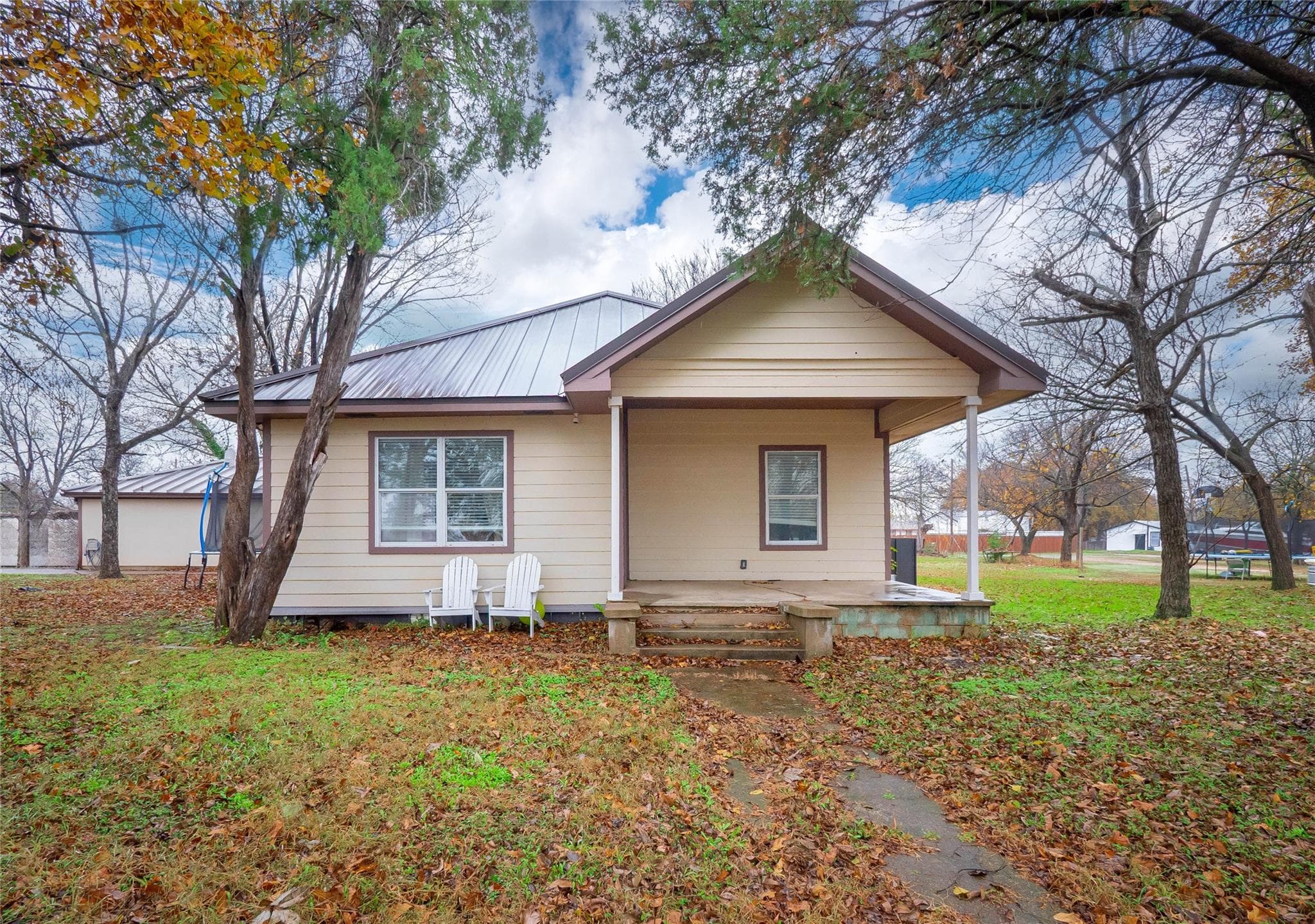 1209  New Dallas Hwy
