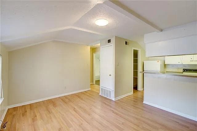 3800  Allegro Lugar St  #3B