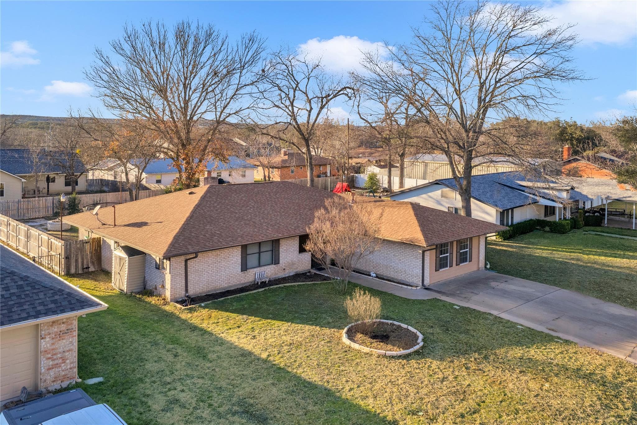 213  Corder Ln