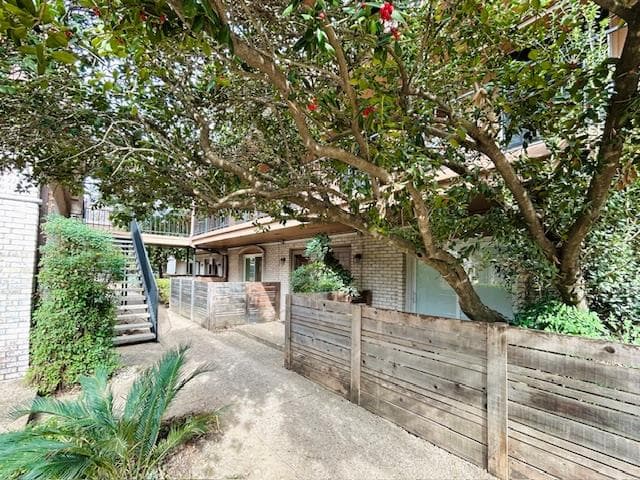 7801  Shoal Creek Blvd  #246