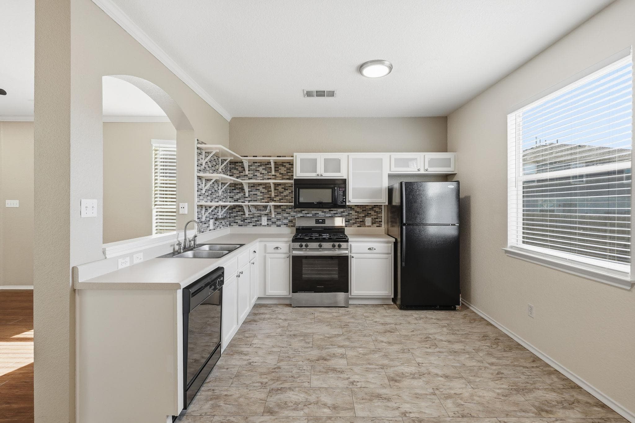 14408  Charles Dickens Dr  #A