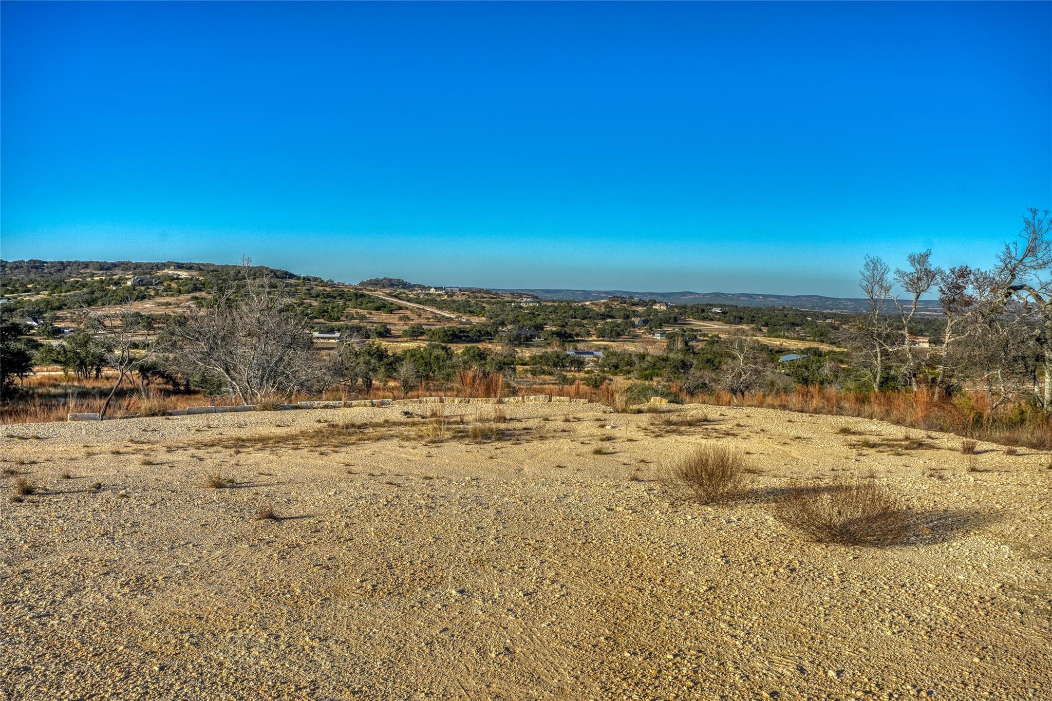 136  Falling Oak Dr Dr