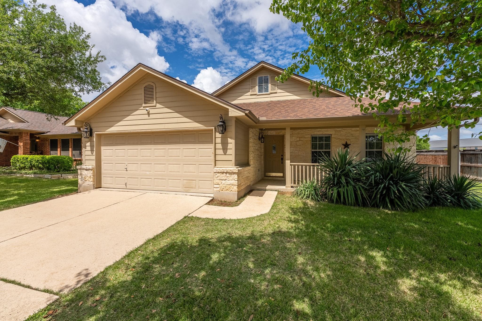 507  Hillsborough Cv