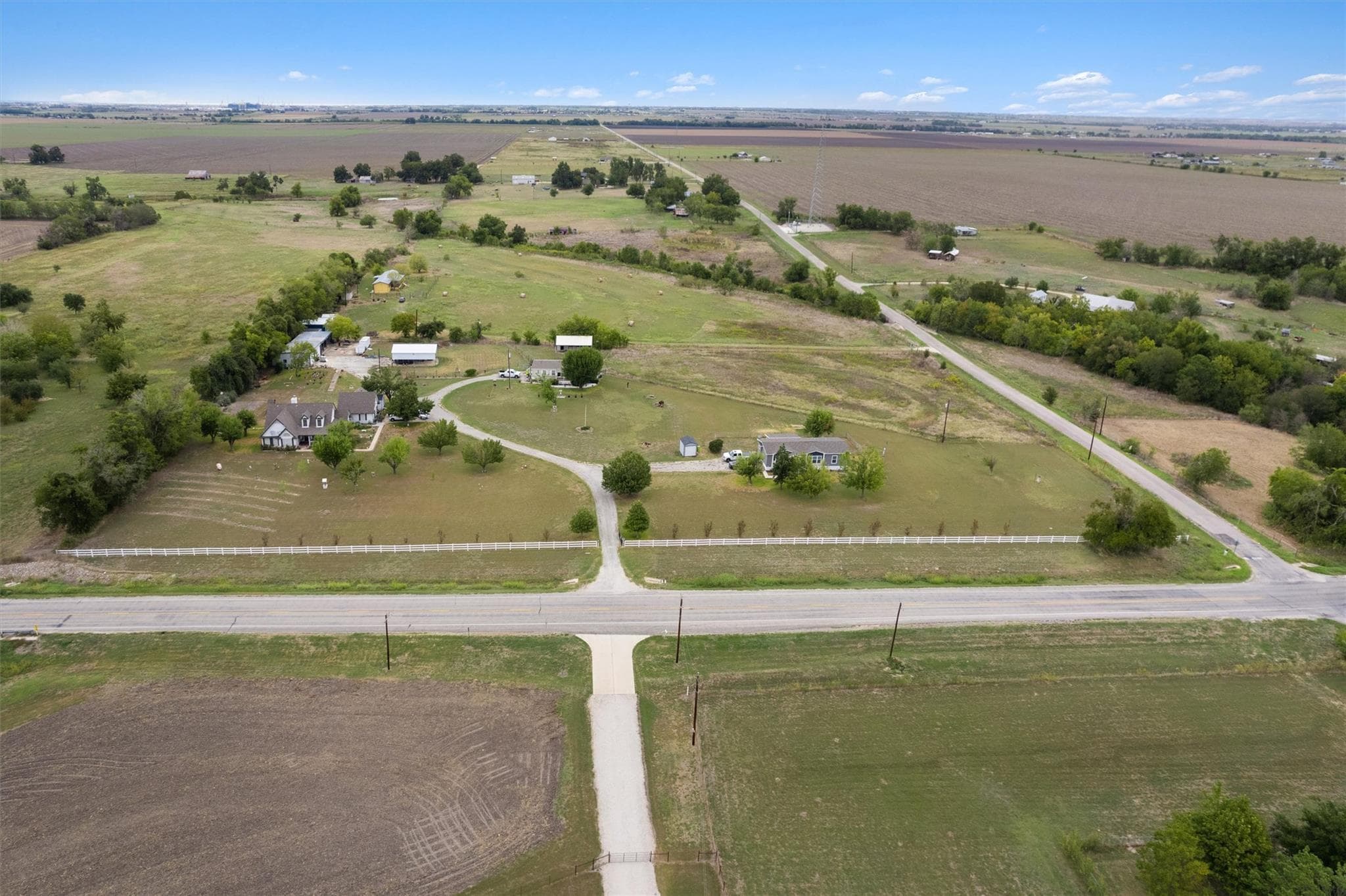 16351  Fm 1660 None