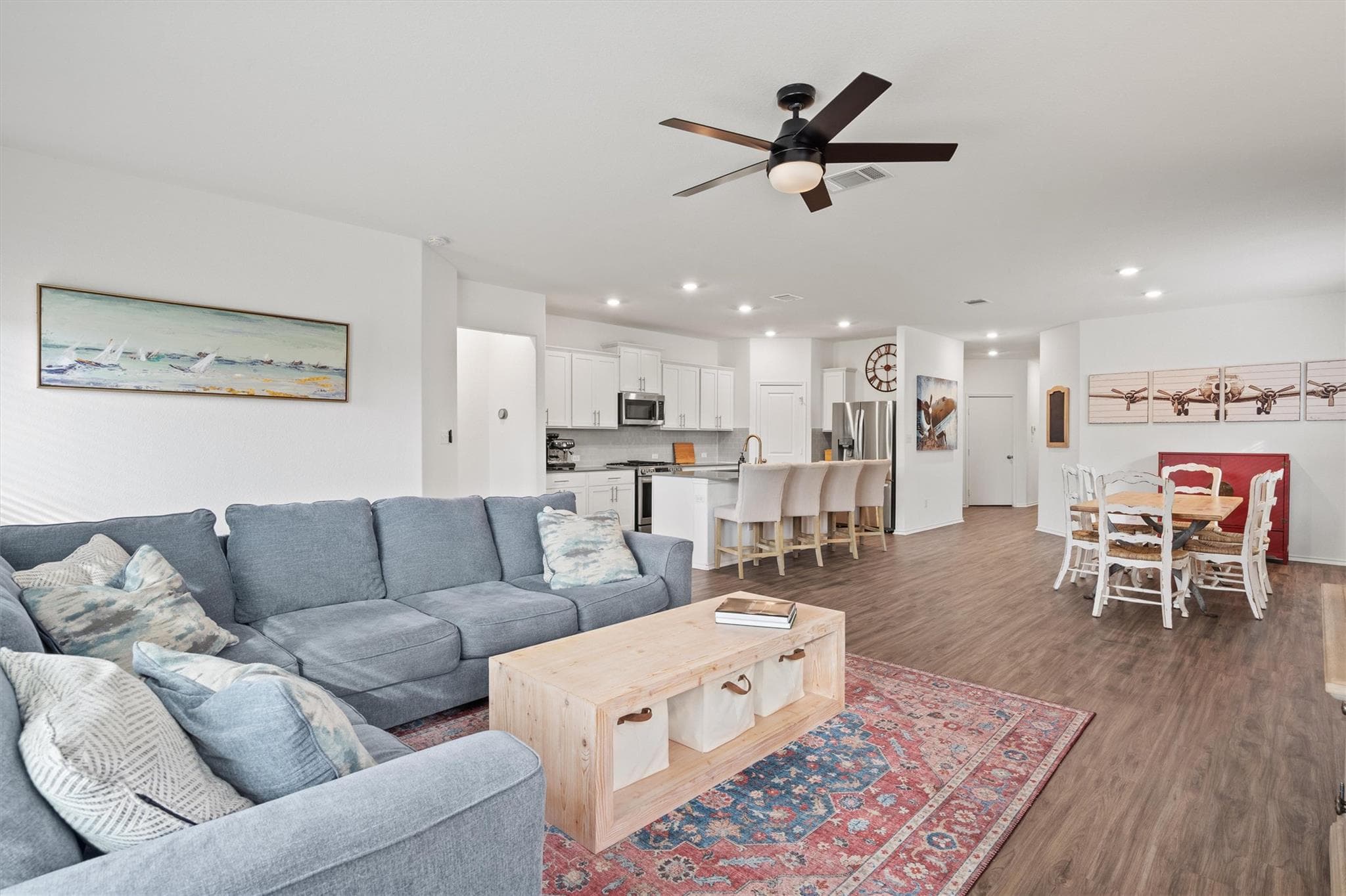 424  Wolf Springs Rd