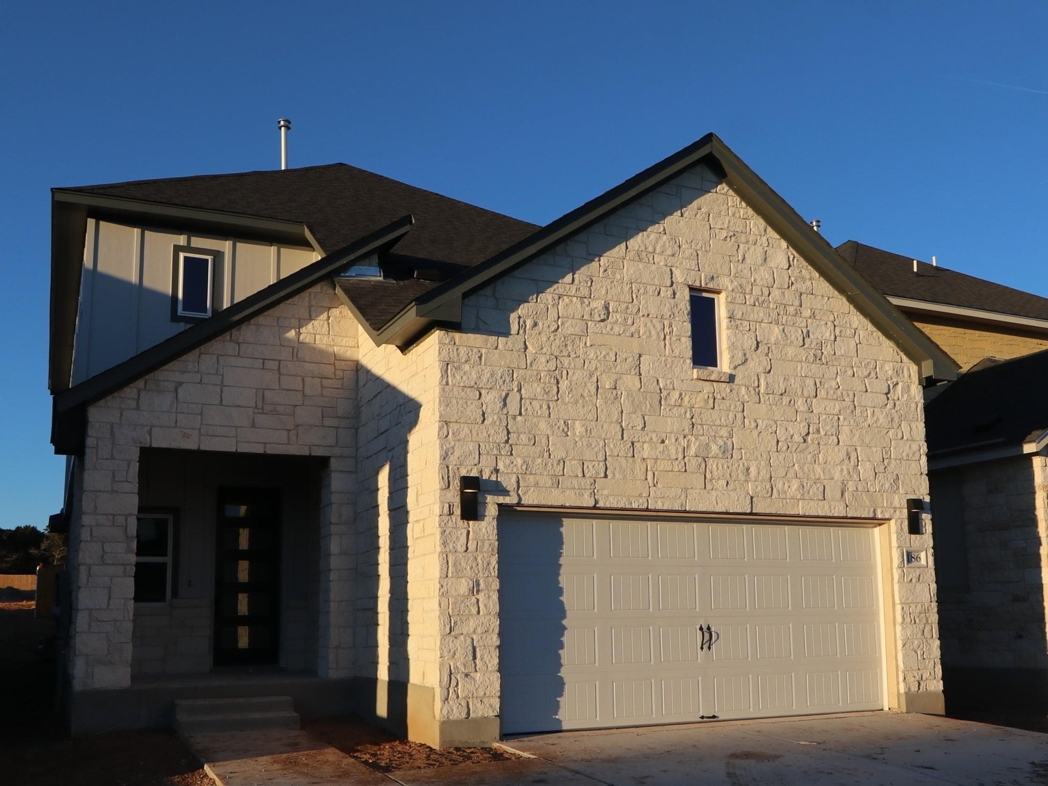 186  Grayson Elm Pass