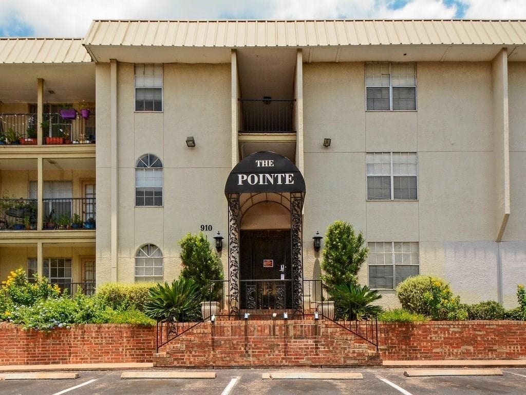 910  Duncan Ln  #26