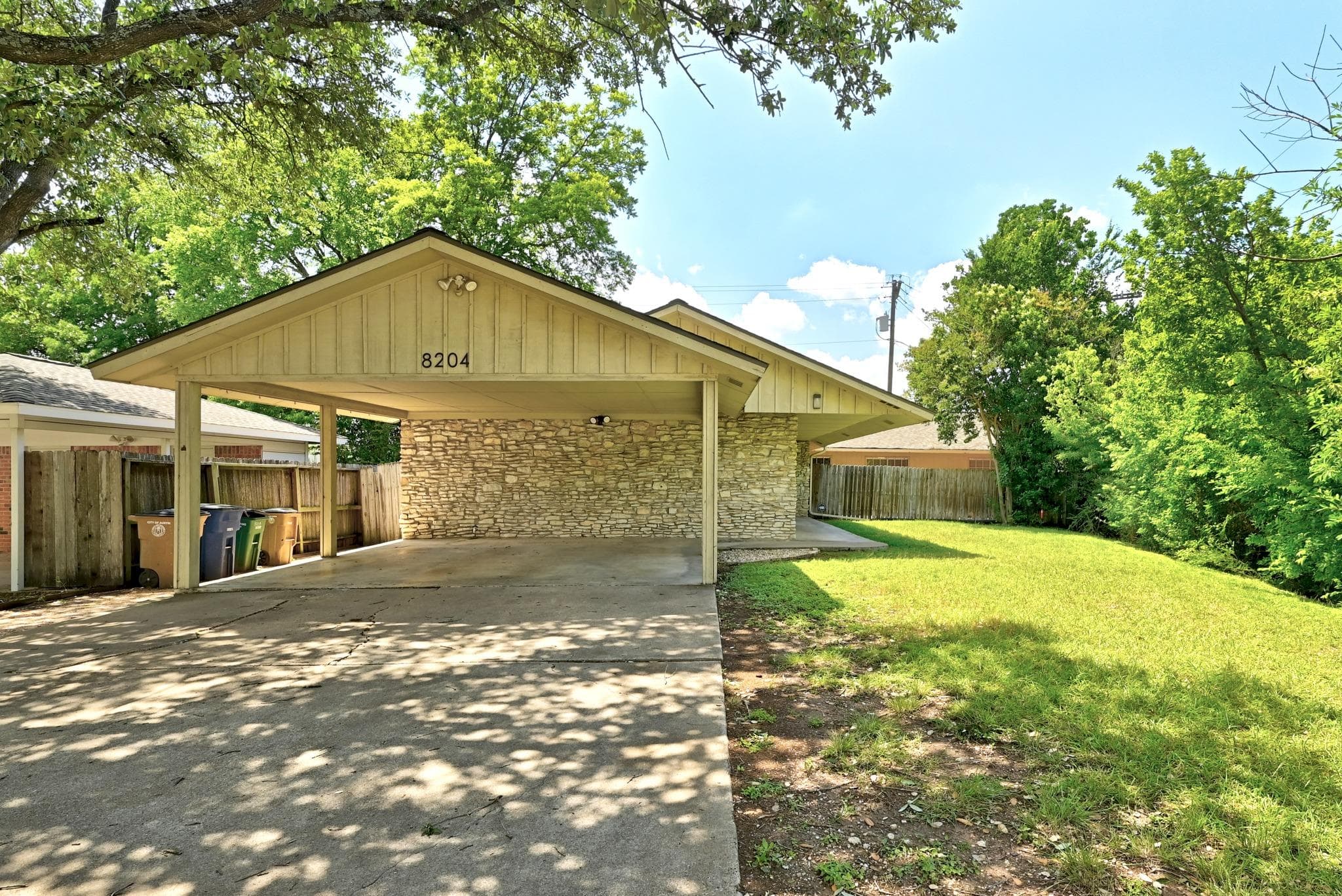 8204  EXMOOR Dr