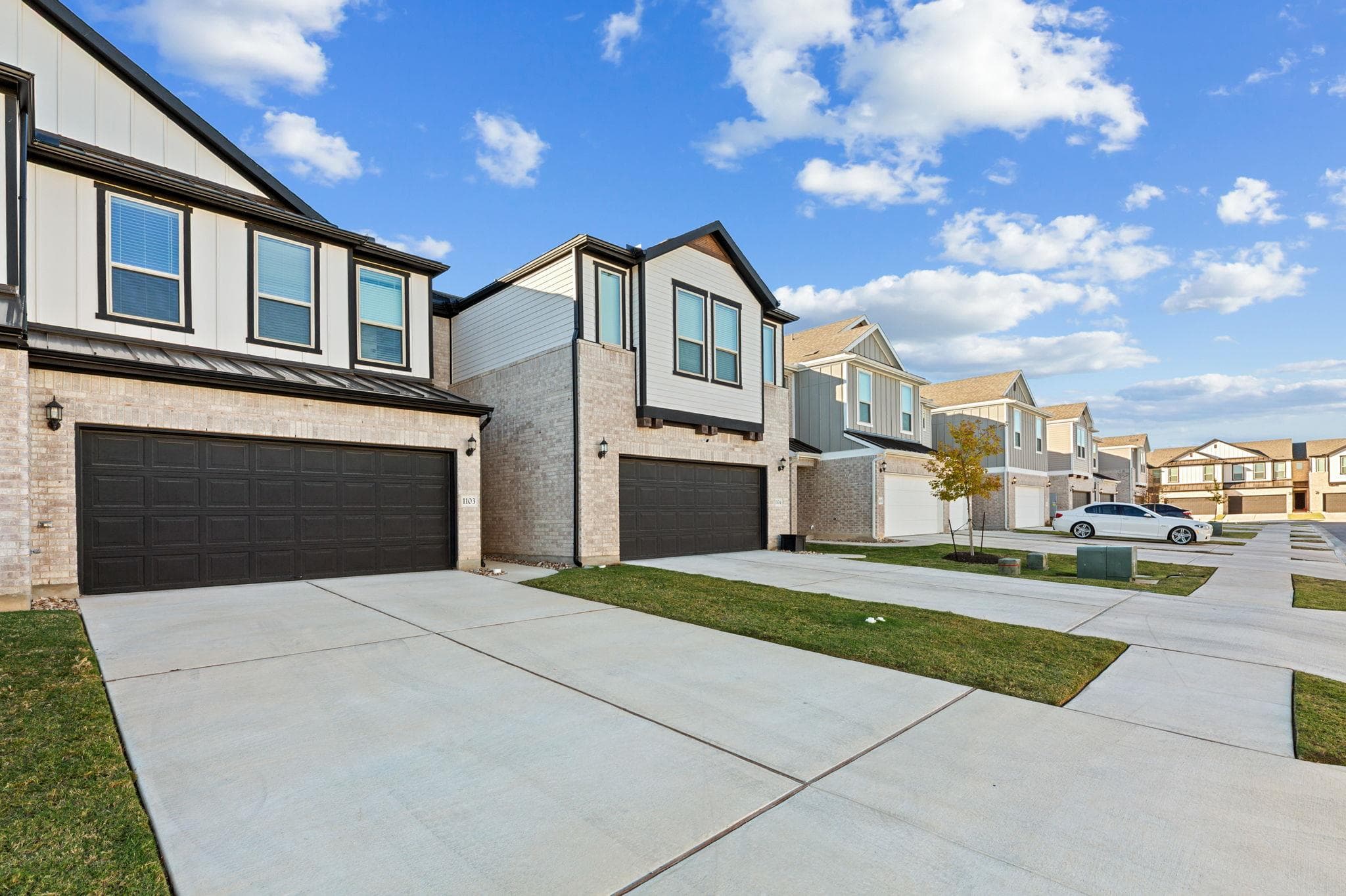 2725  Woodall Dr  #1103