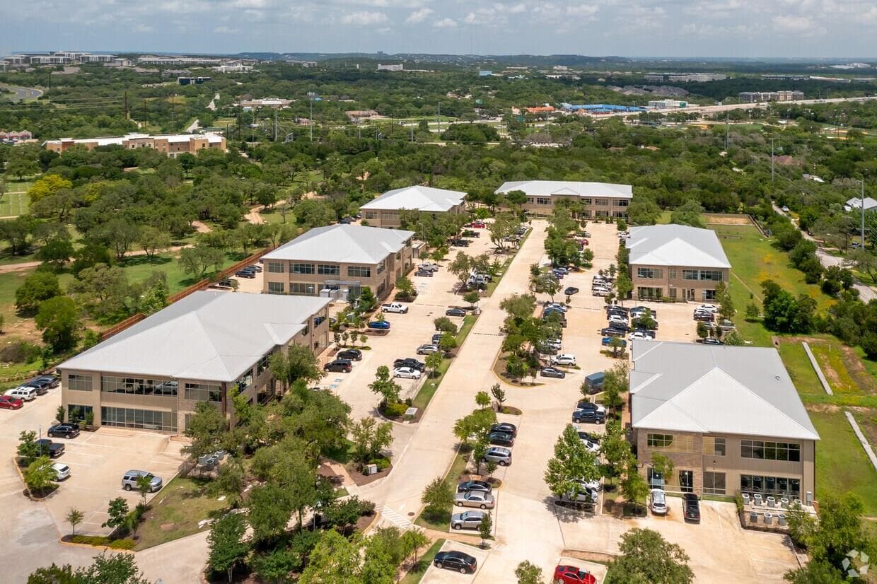 5920 W William Cannon Dr  #201