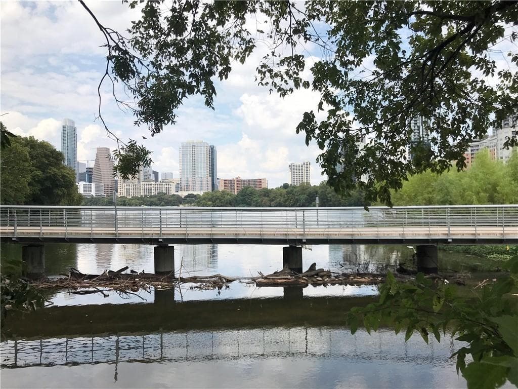 500 E Riverside Dr #154
