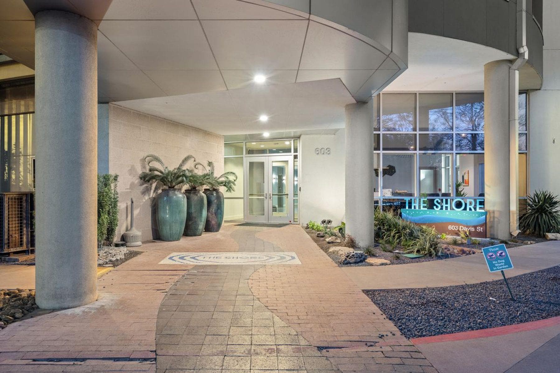 603  Davis St  #1101