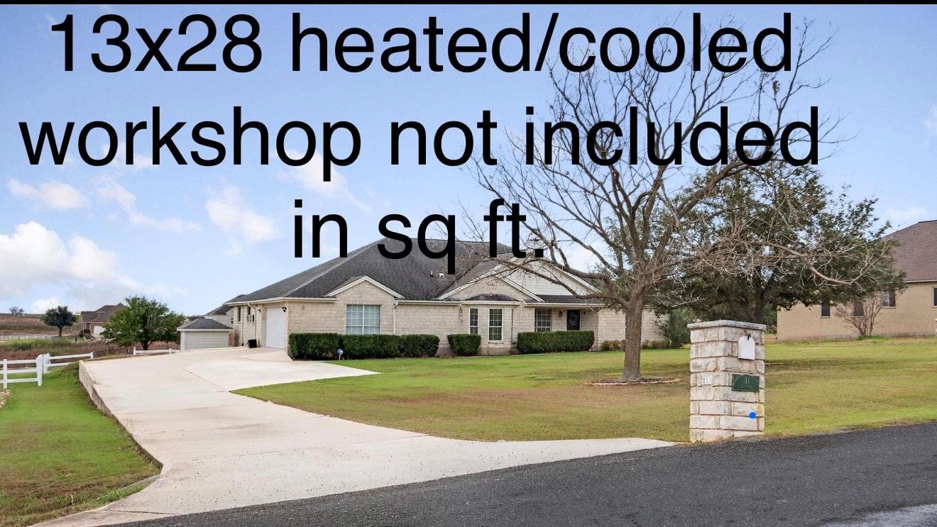 111  Lookout Cir