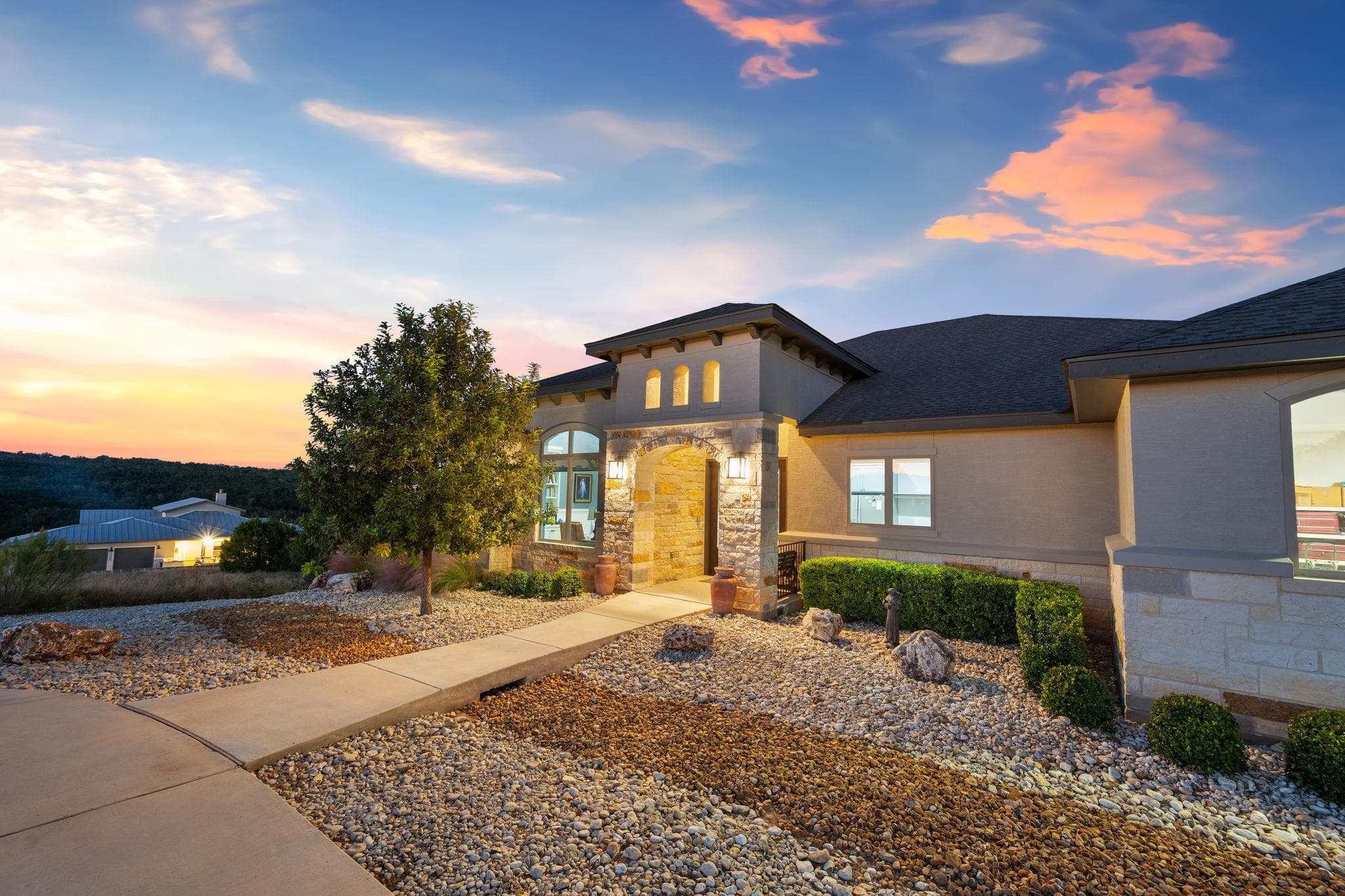 1274  Trailhead None