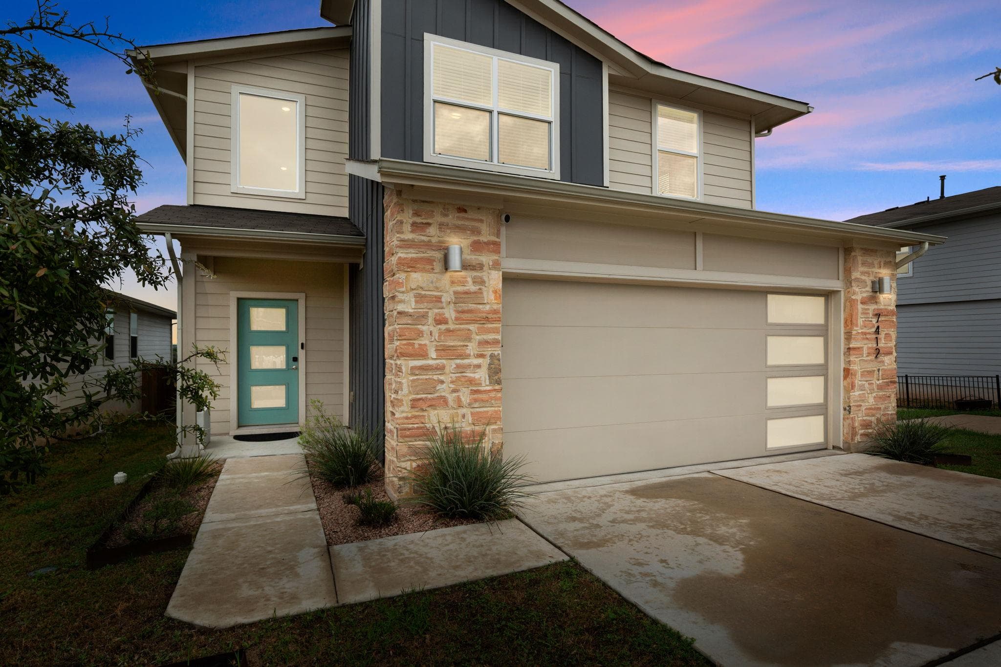 7412  Daves Landing Dr