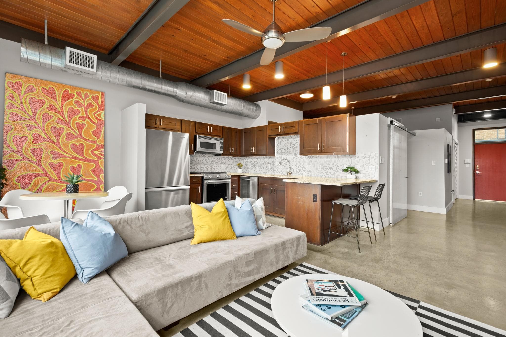 2205 N Lamar Blvd  #114
