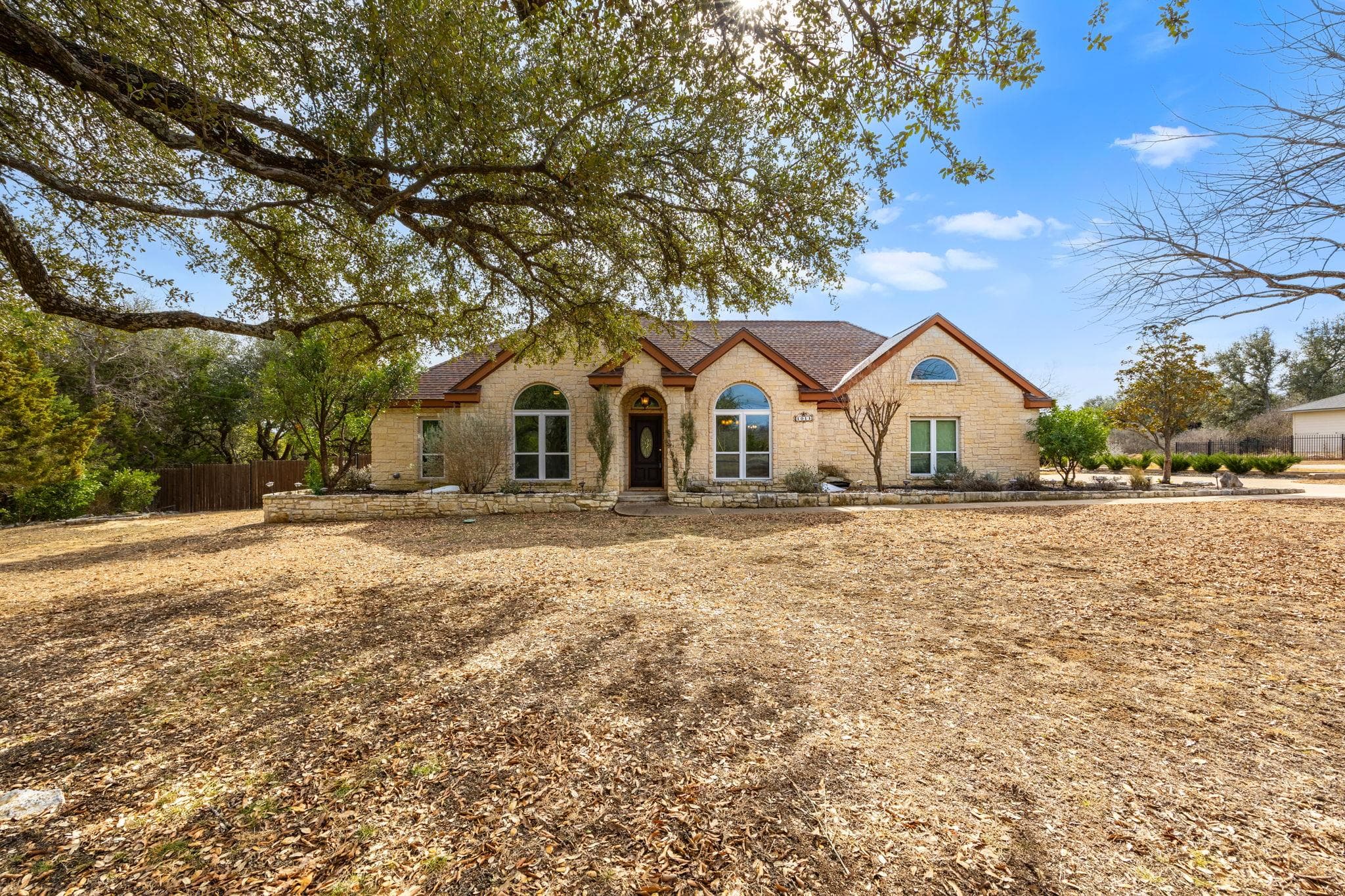 1011  Fountainwood Dr