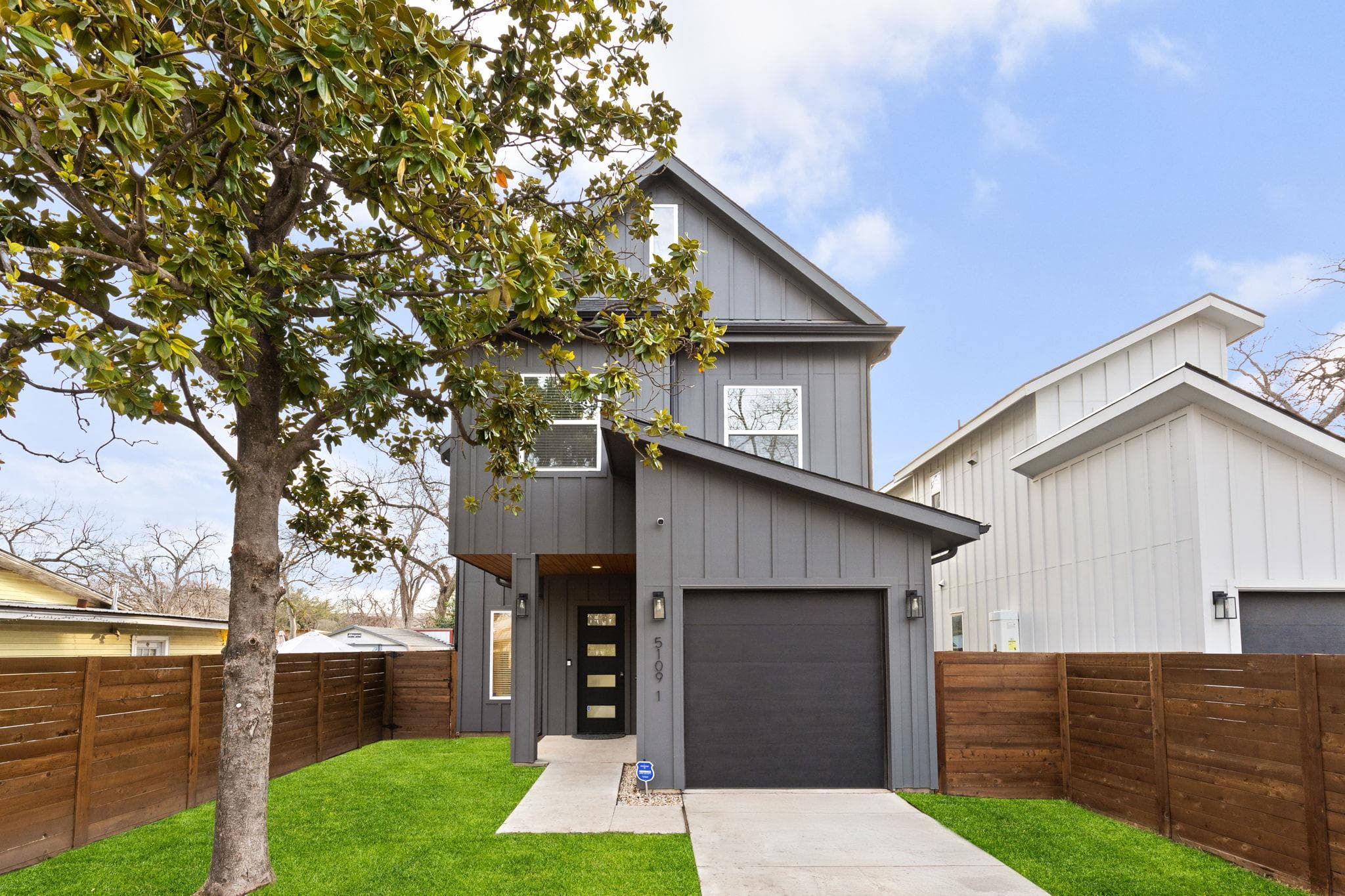 5109  Glissman Rd  #1