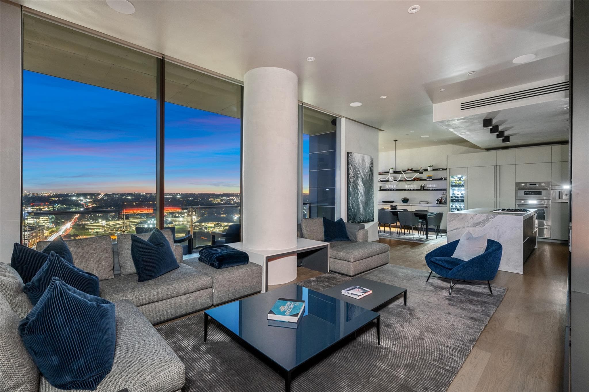 210  Lavaca St  #2301