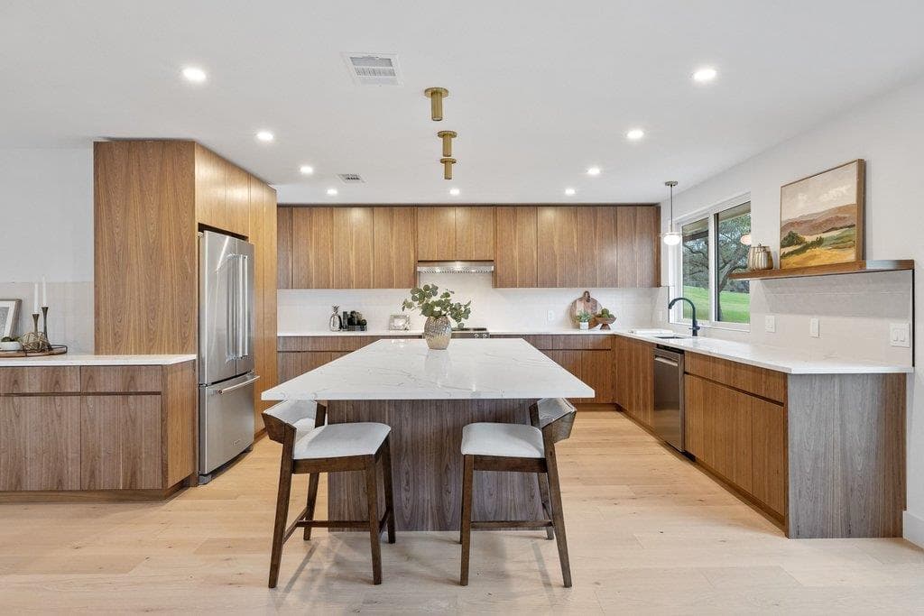 408  Rolling Green Dr