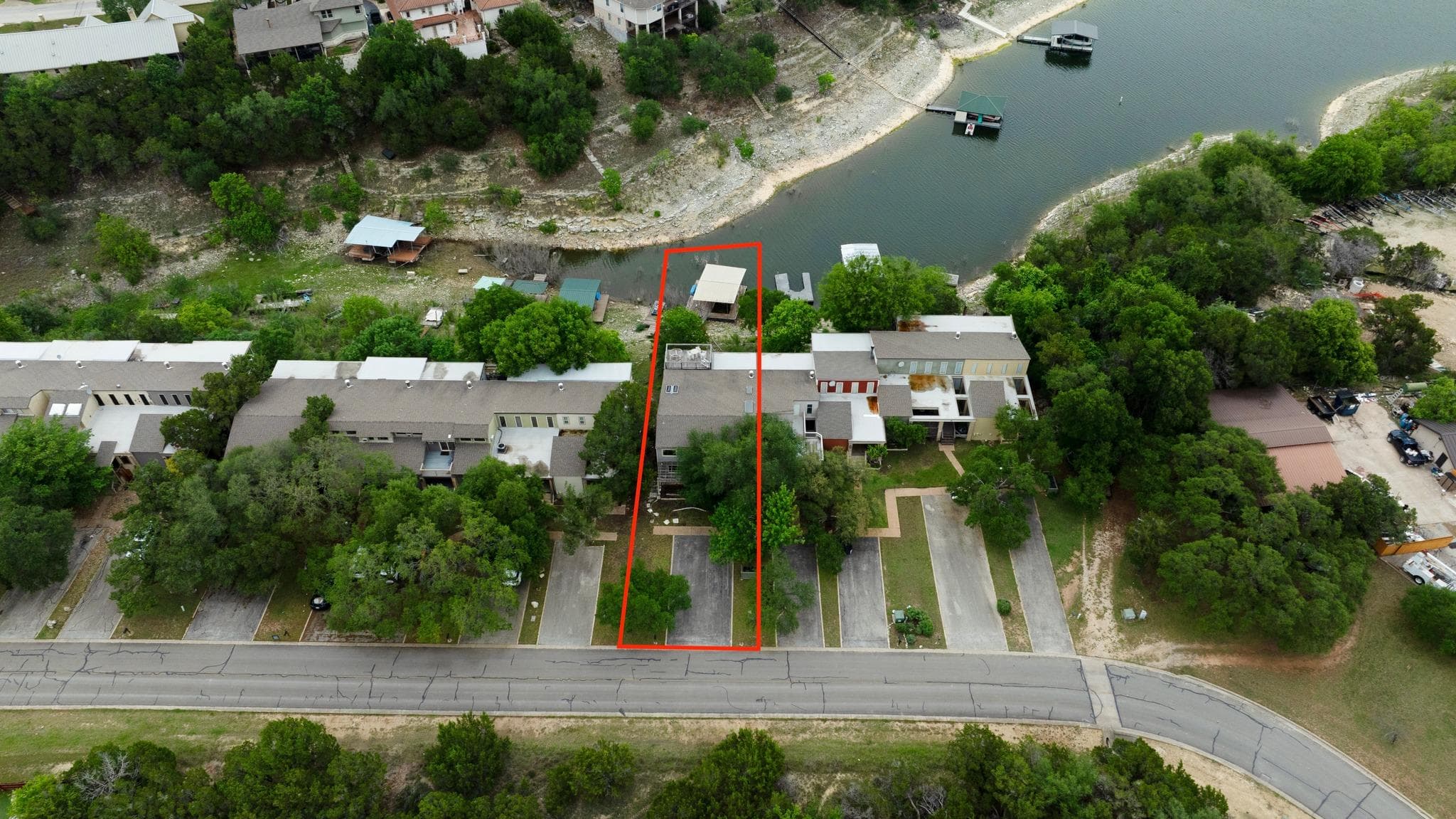537  Venture Blvd S