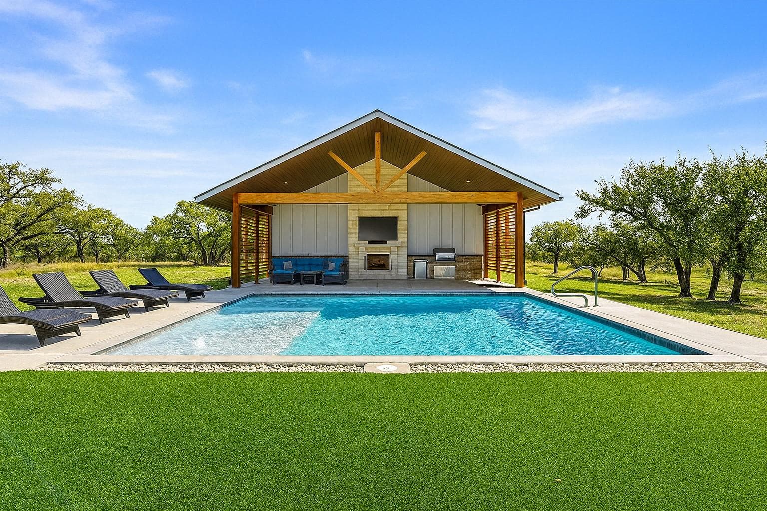 690  Cielo Springs Dr