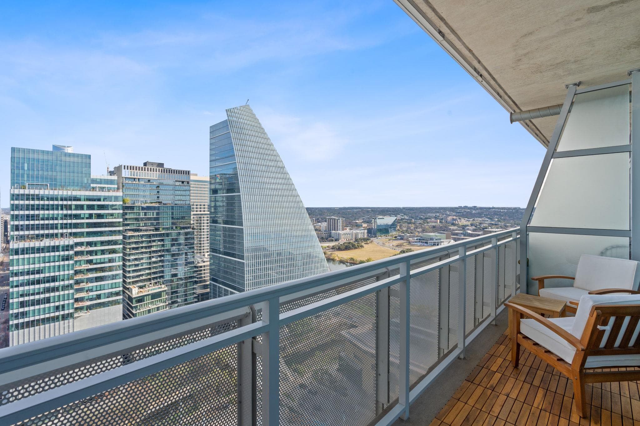 222  West Ave  #2911