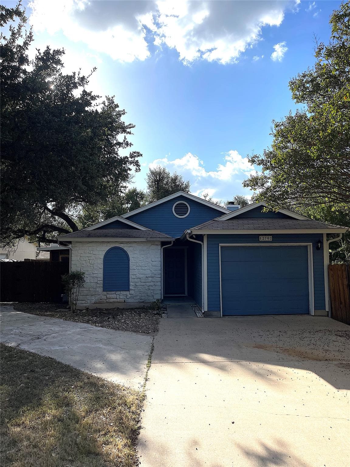 12702  Acadian Trl