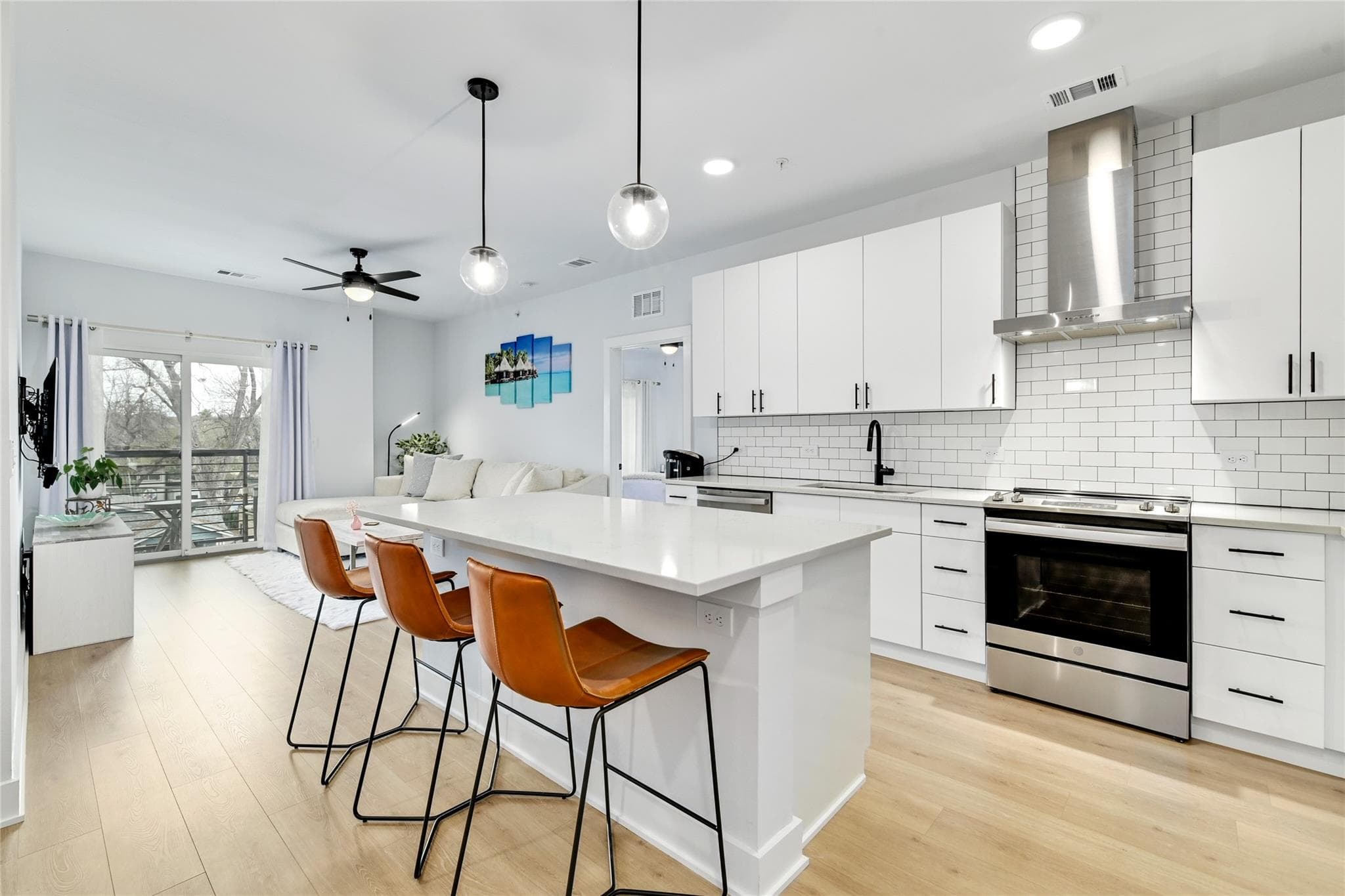 3101  Govalle Ave  #301