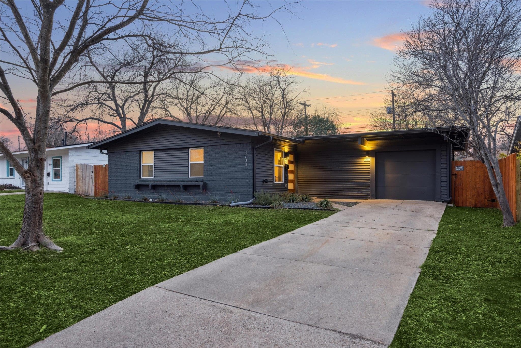 8708  Brookfield Dr