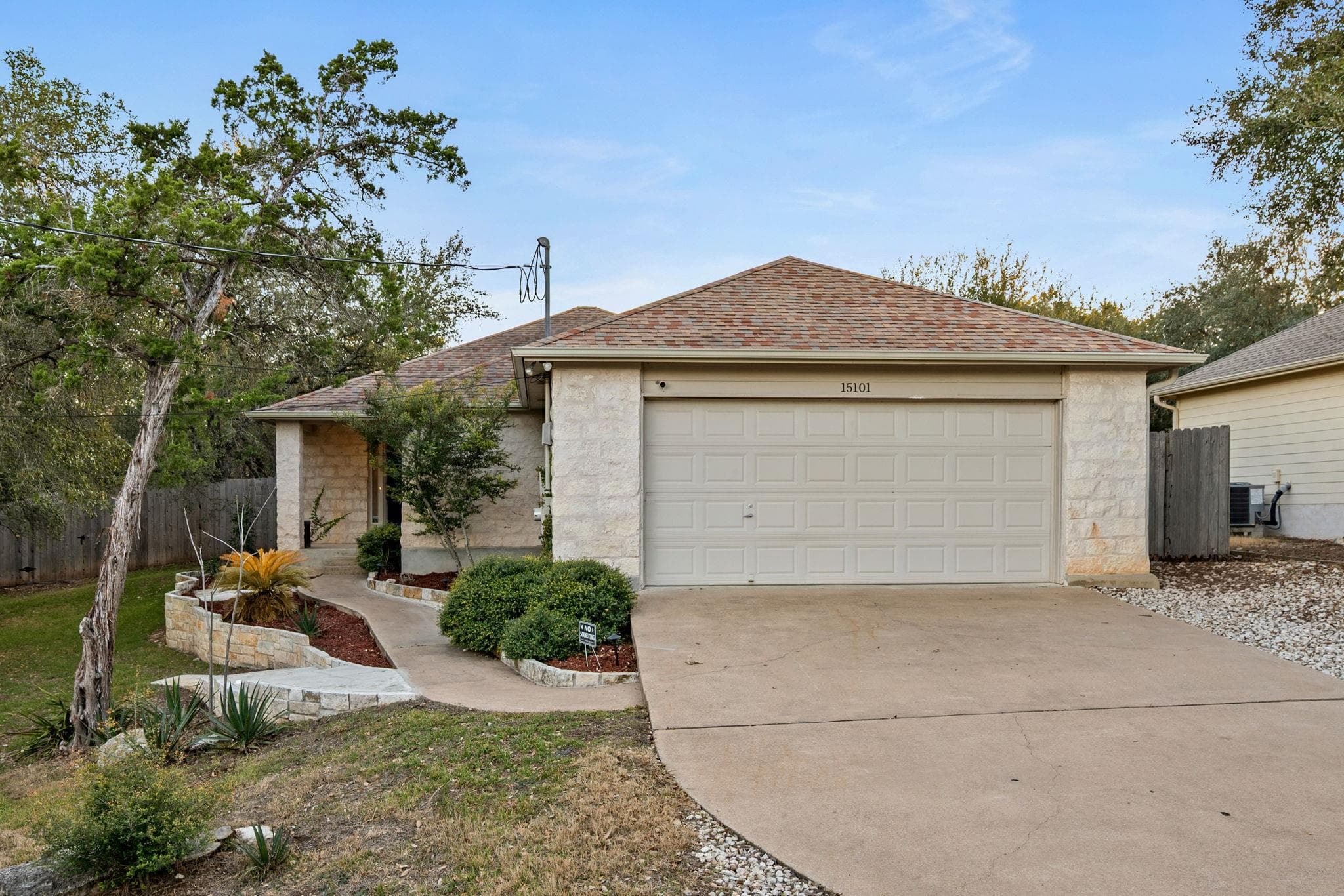 15101 N Flamingo Dr