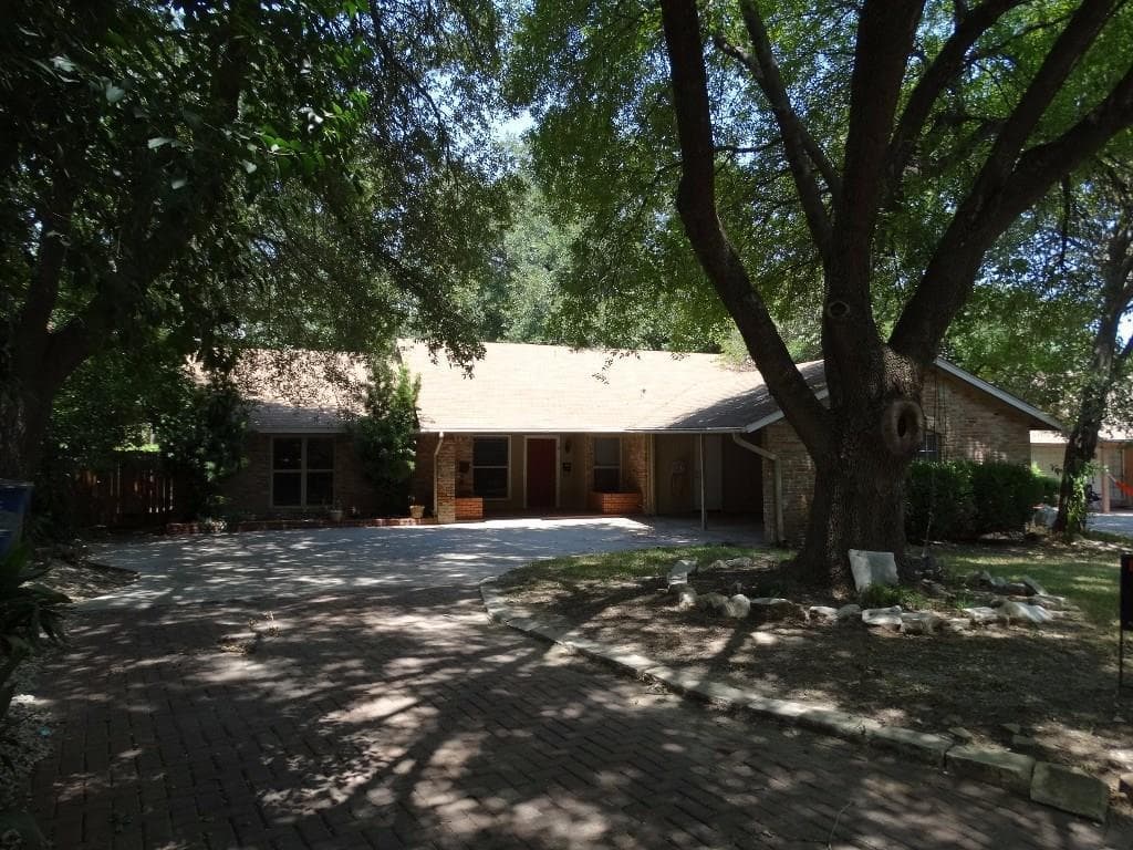 9104  Quail Creek Dr  #A