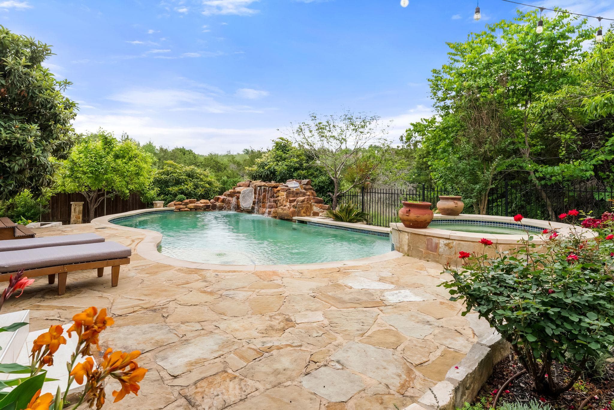 2429  Shire Ridge Dr