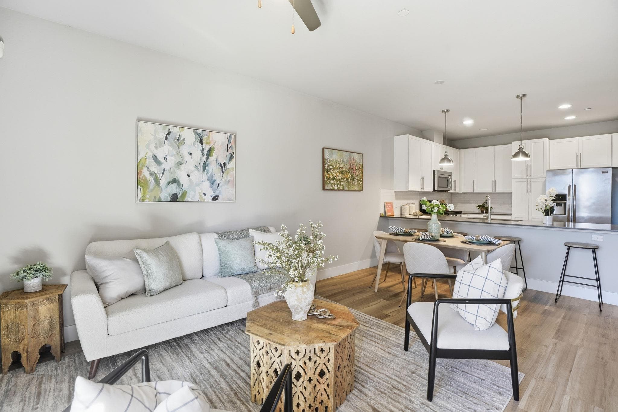 2805  Dulce Ln  #1002