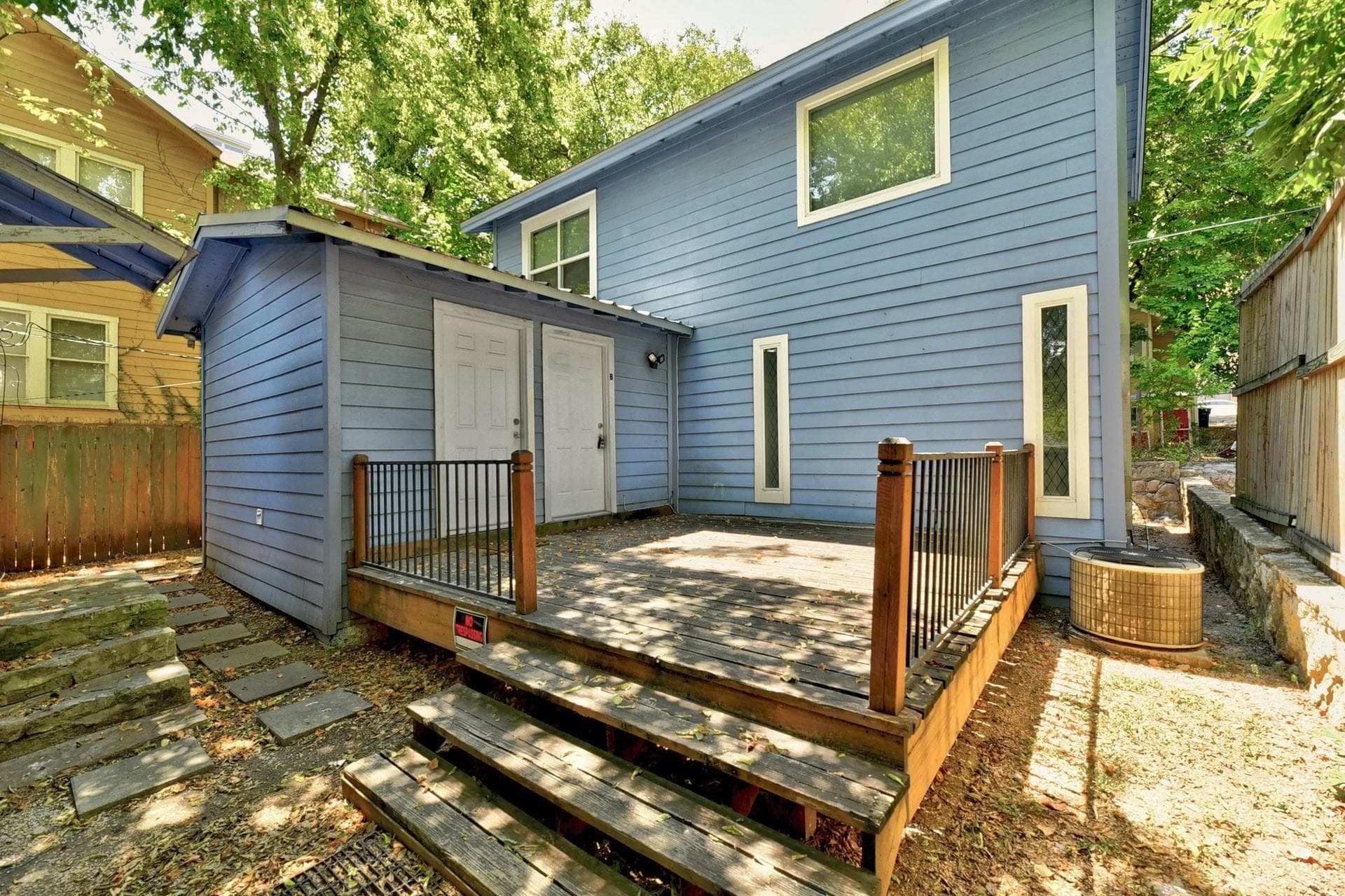 2712  Whitis Ave  #B
