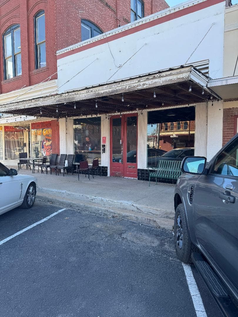 303  Main St