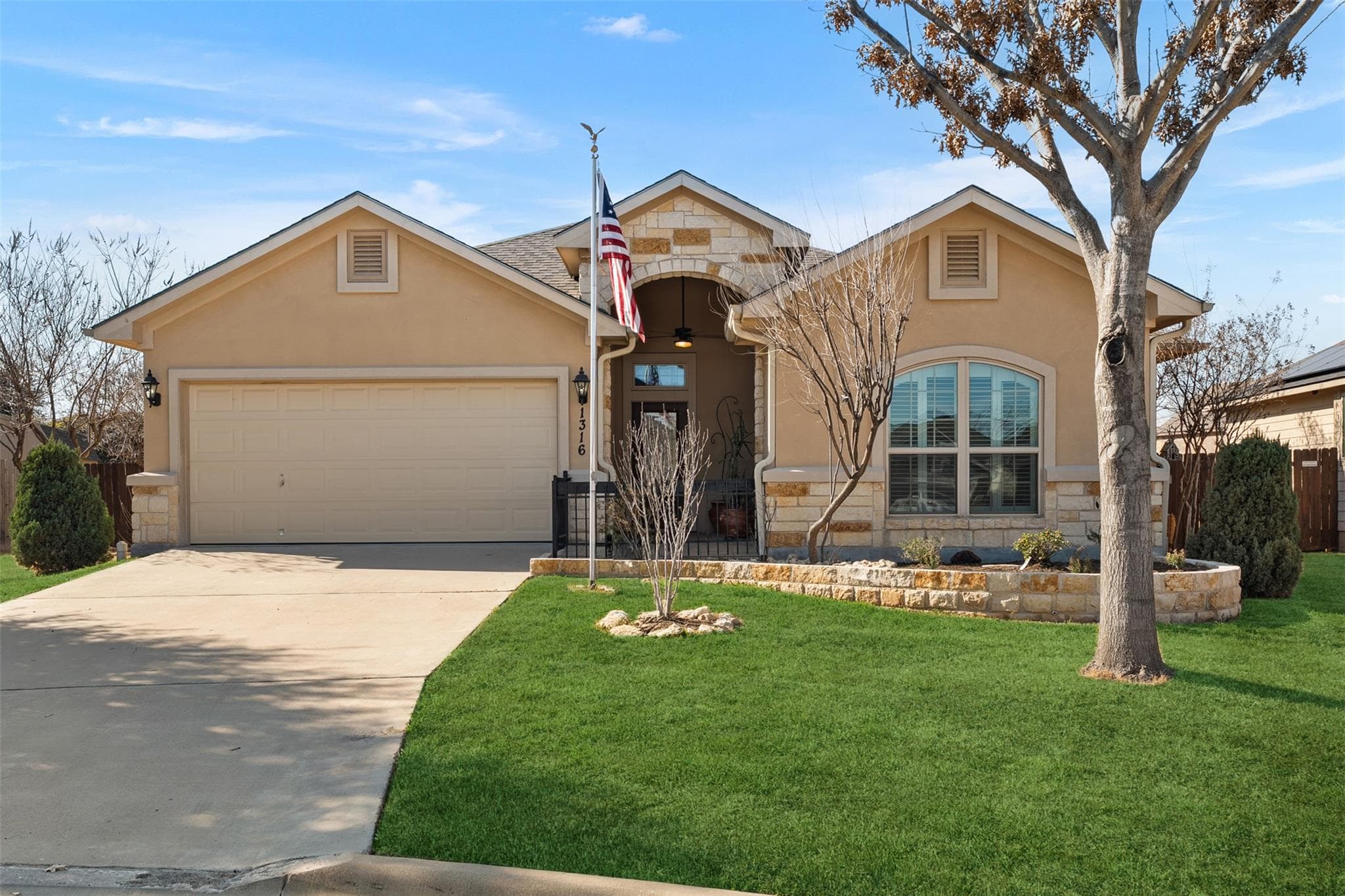 1316  Branchwood Way