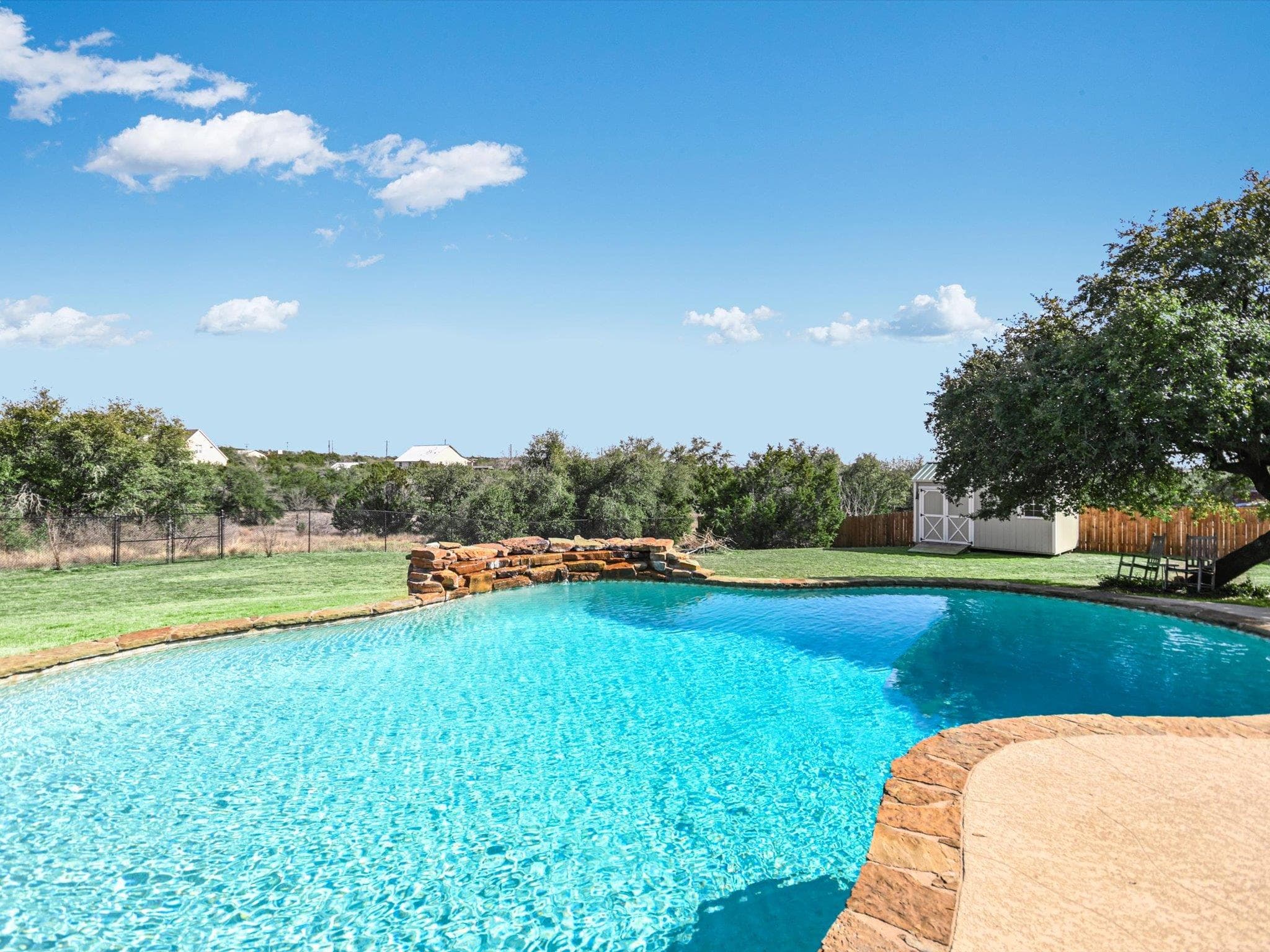 10111  Baxter Ln