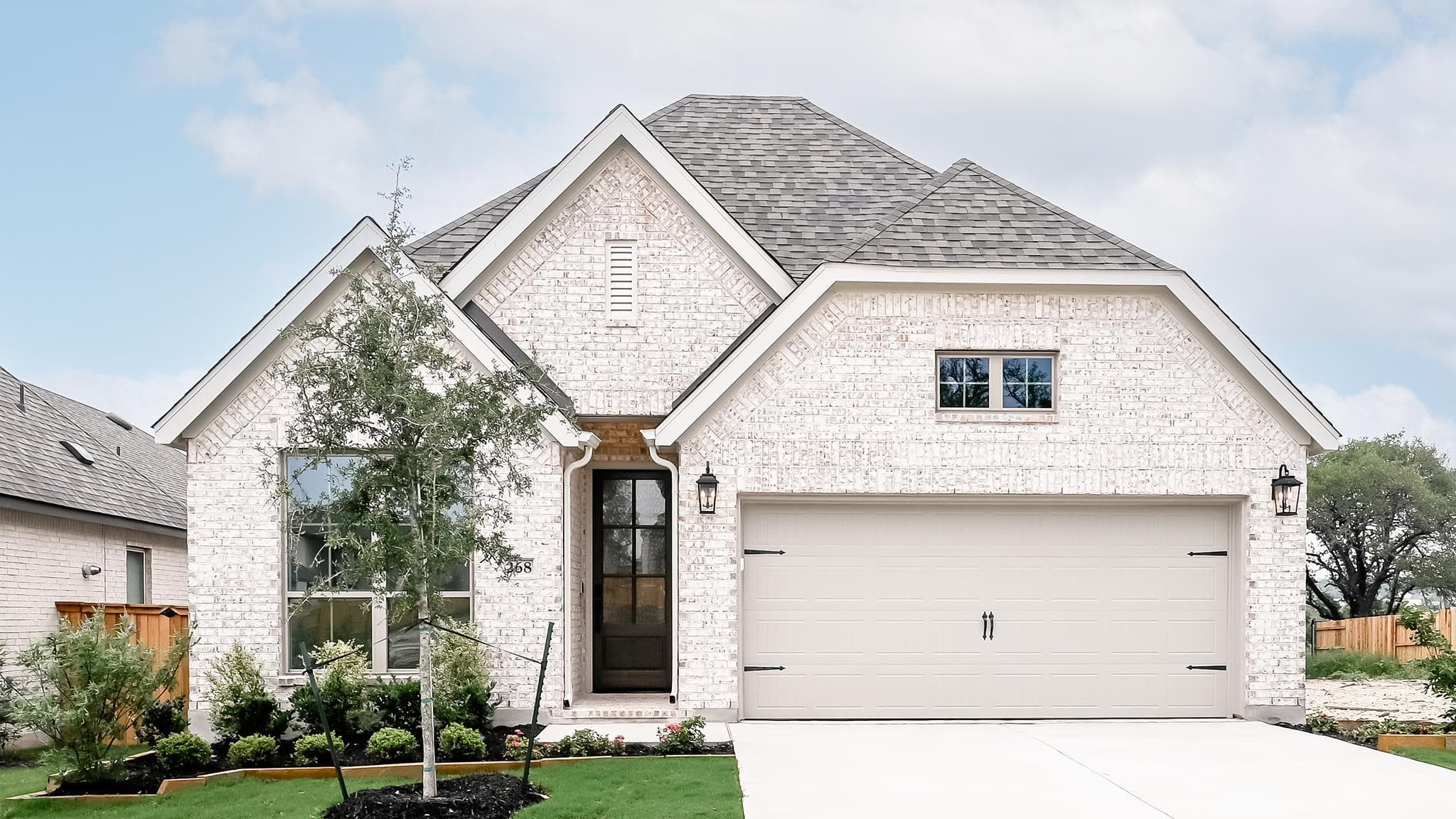 268  Basket Flower Loop