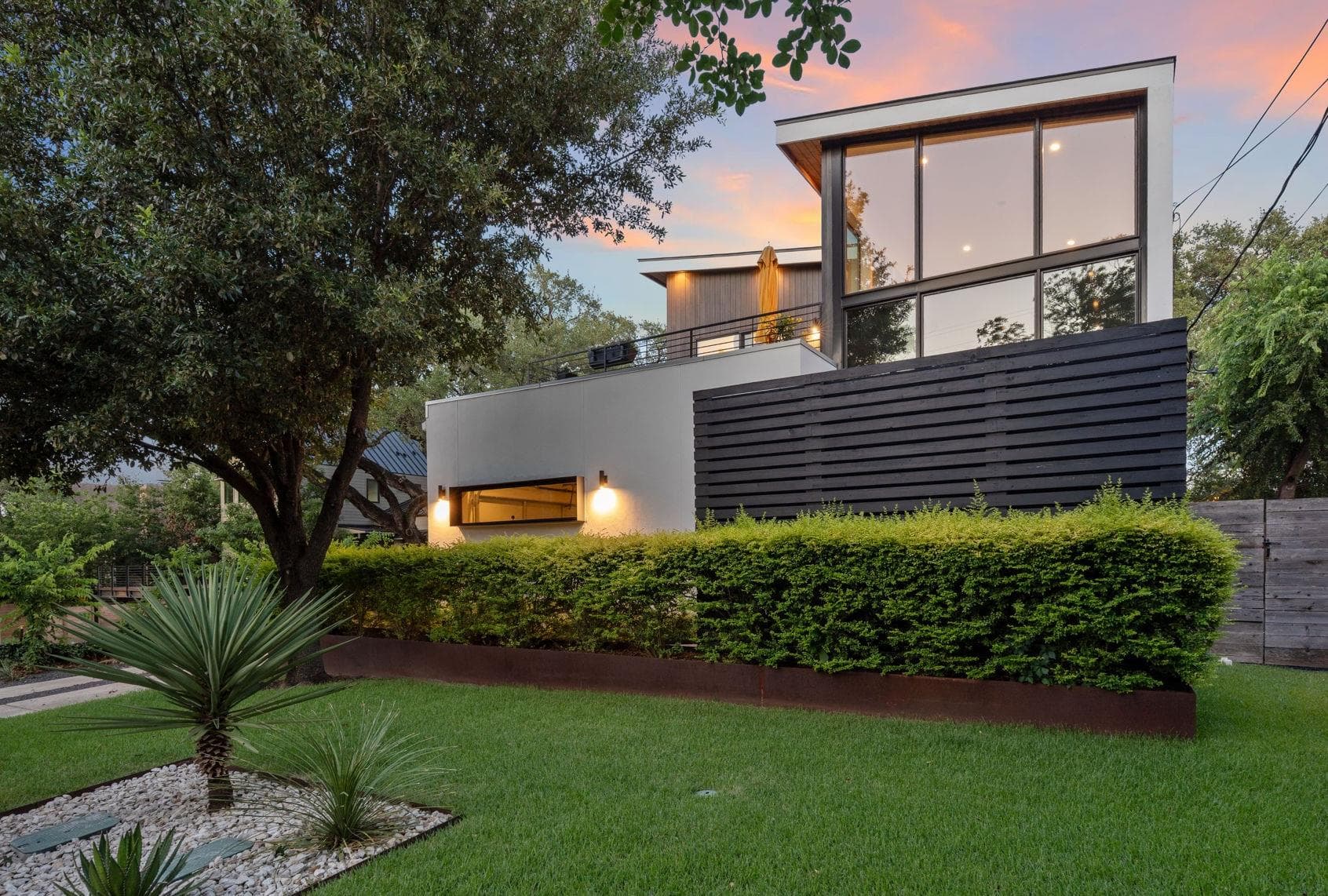 1605  Chelsea Ln  #1