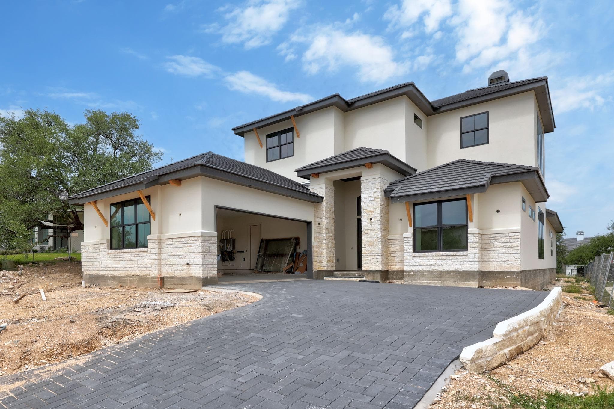 903  Flint Ridge Trl