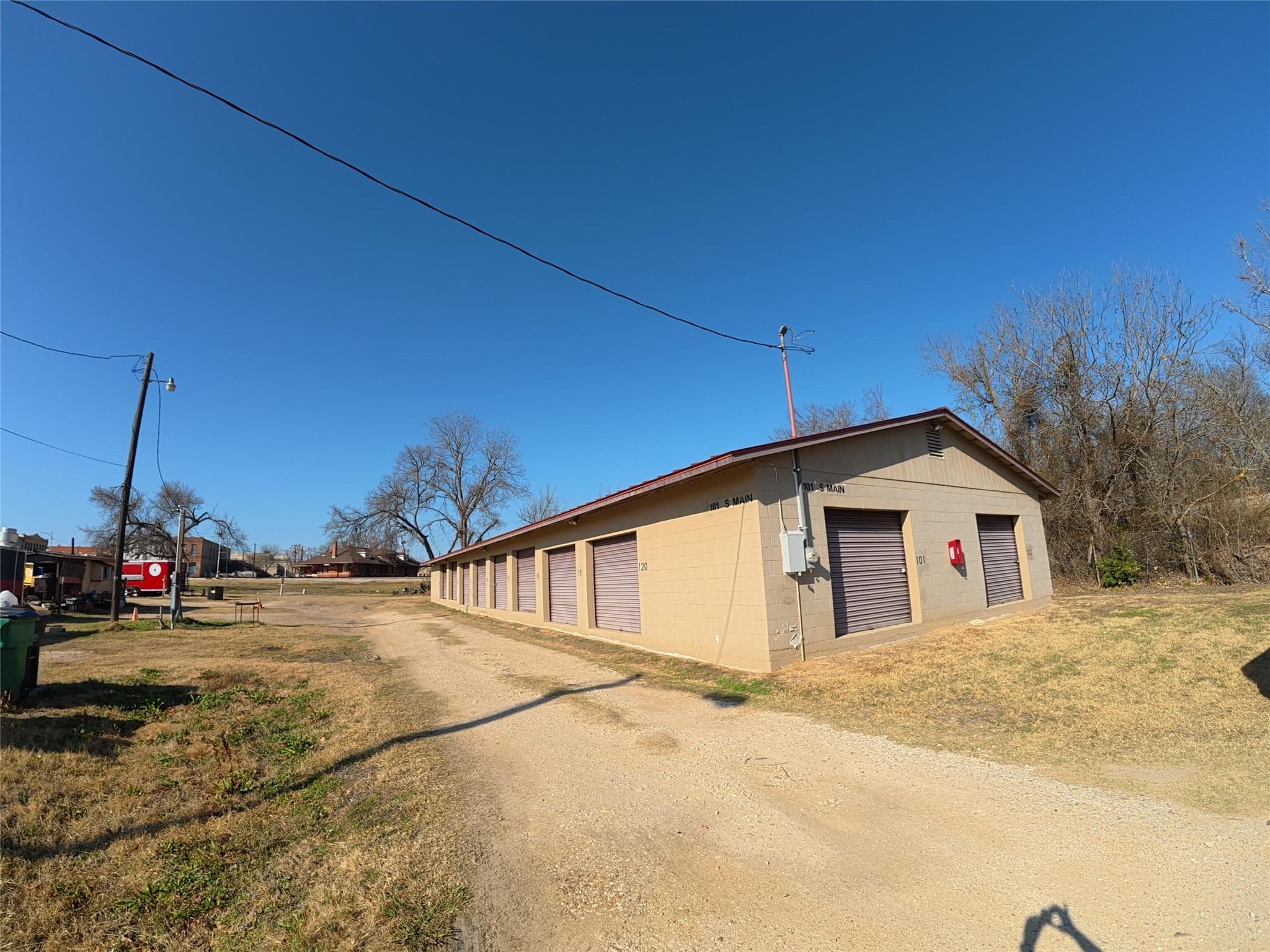 101 & 309 S Main St  #A