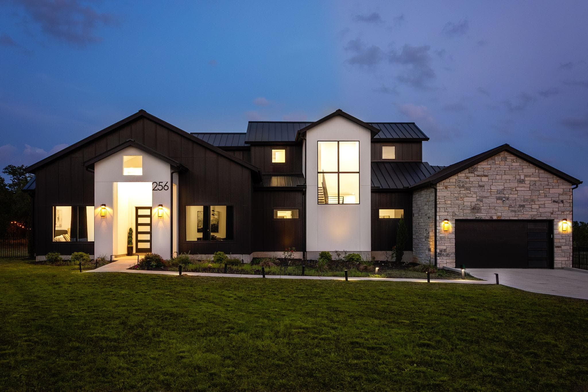 256  Charro Vista Dr