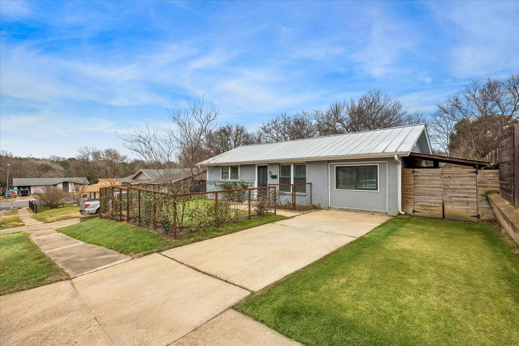 4713  Little Hill Cir