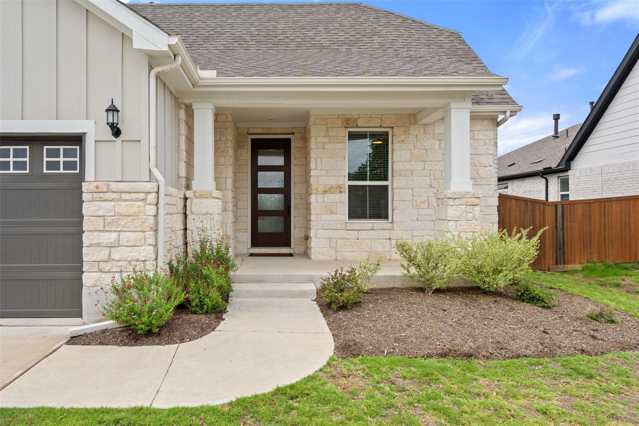 339  Climbing Rock Loop