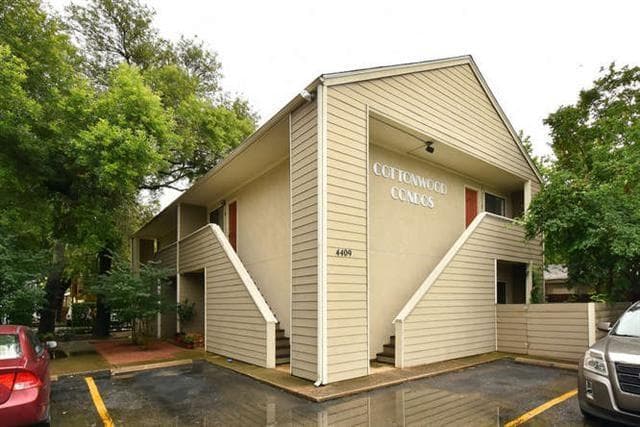 4411  Guadalupe St  #16